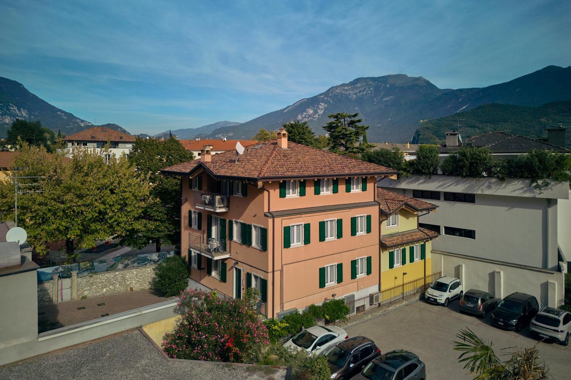 Bella Villa Apartments Riva del Garda Exteriér fotografie